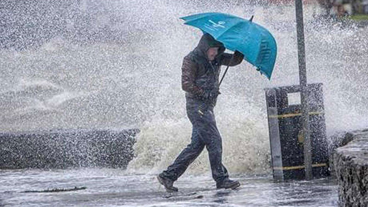 Meteoroloji bas bas bağırıyor. Bugün çok şiddetli geliyor