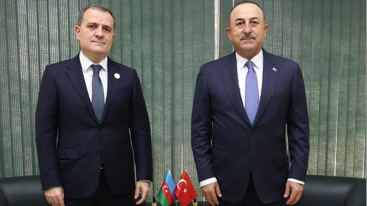 Dışişleri Bakanı Çavuşoğlu, Azerbaycanlı mevkidaşı ile görüştü