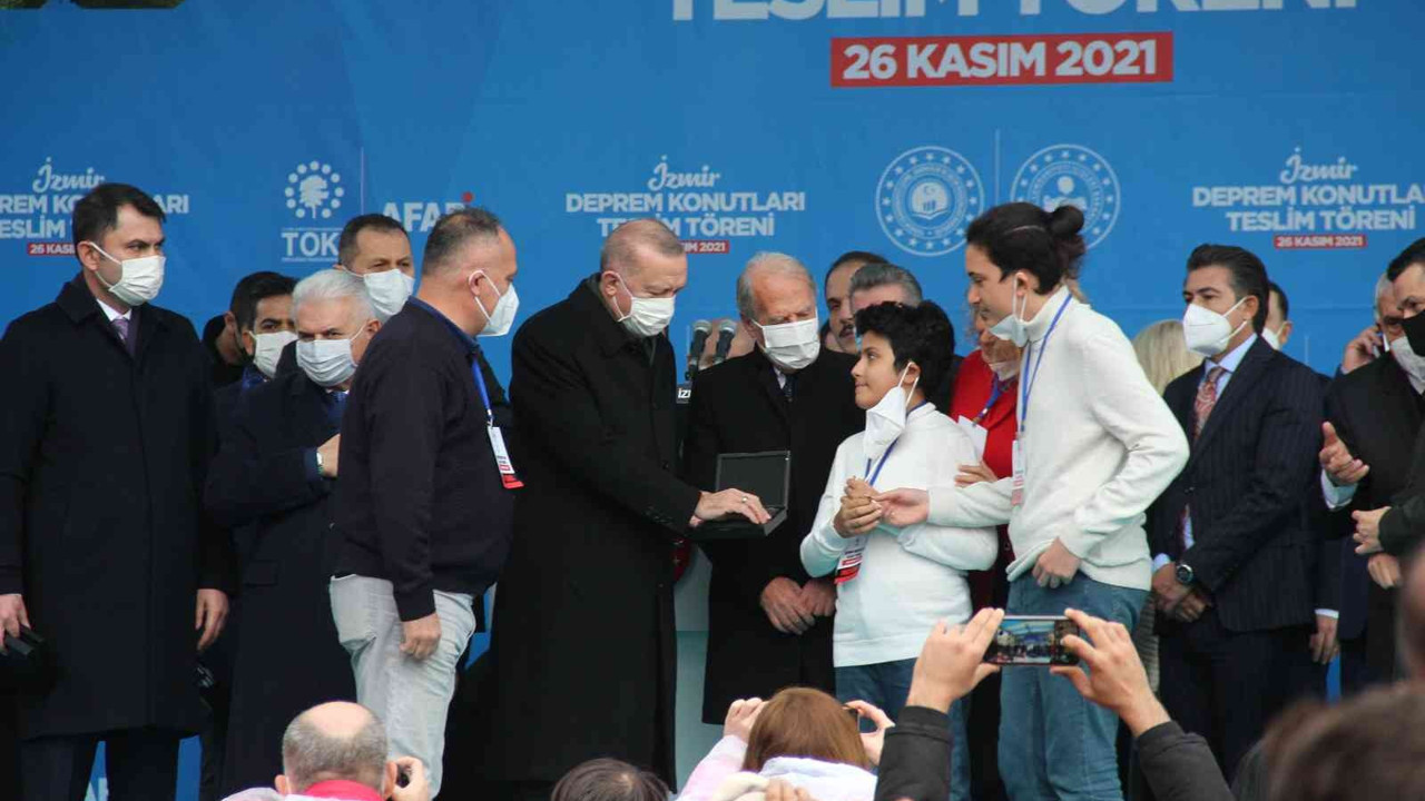 İzmir’deki depremzedeler için yapılan evler bitmedi iddiası