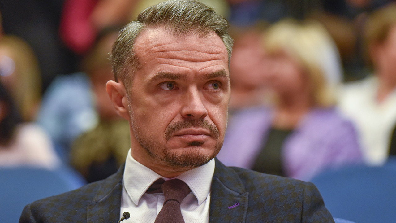 Polonya’da eski Ulaştırma Bakanı Nowak’a yolsuzluk soruşturması