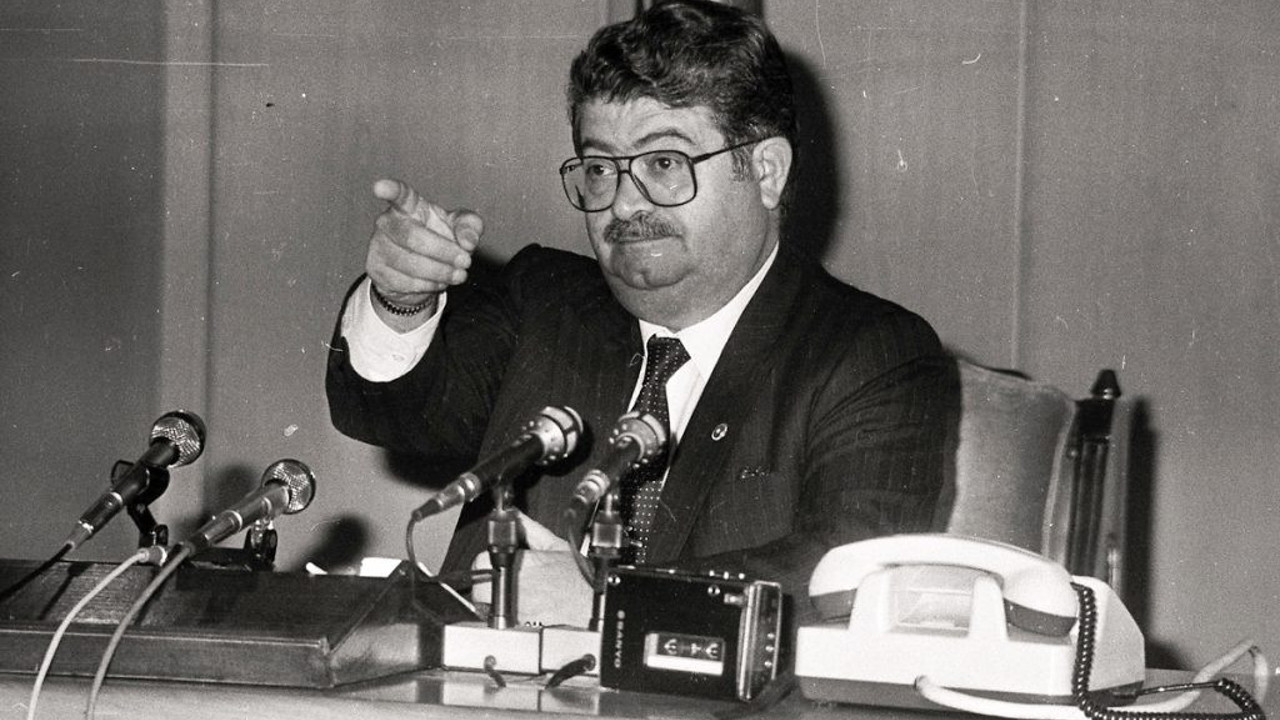 Turgut Özal 'Dövize Çevrilebilir Mevduat'ı yerden yere vurmuş: Kendilerini akıllı, uyanık sananlar böyle bir yol buldular