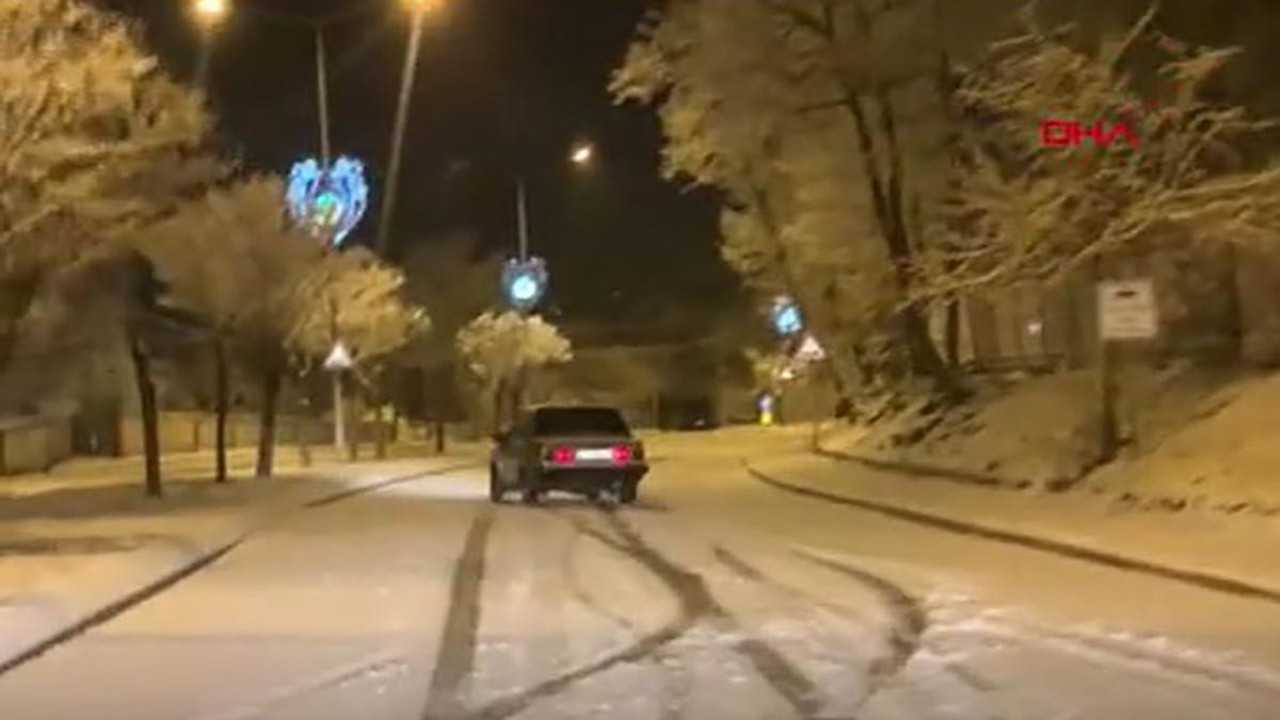 Karda drift yapan sürücü kamerada. Böyle sorumsuzluk görülmedi