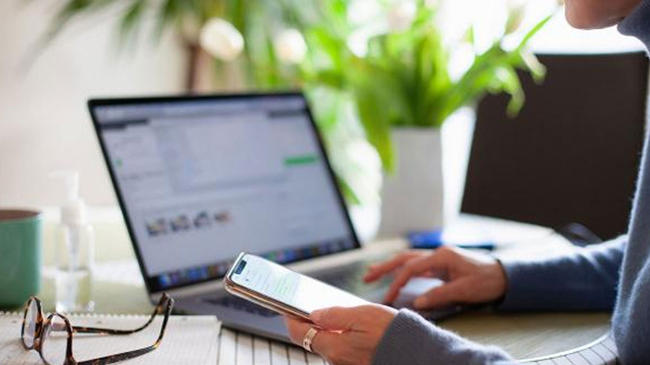 Bir ülke böyle karar aldı. Evden çalışmayıp işyerine gidene para cezası verecekler