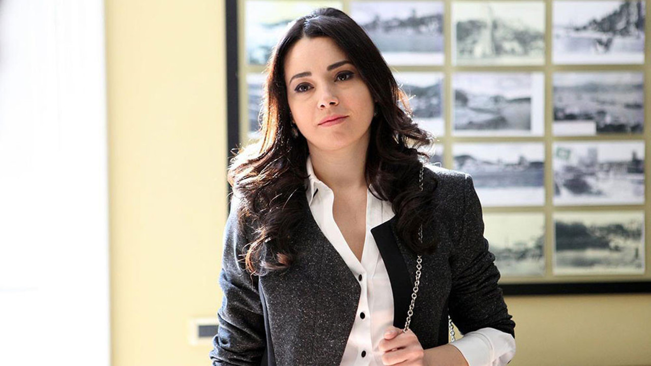 Özgü Namal'dan yeni karar