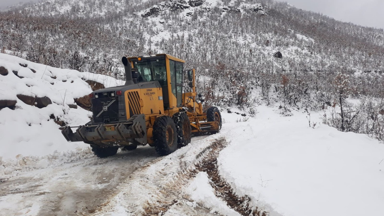 Şırnak’ta 20 köy ve 6 mezra yoluna ulaşım sağlanamıyor