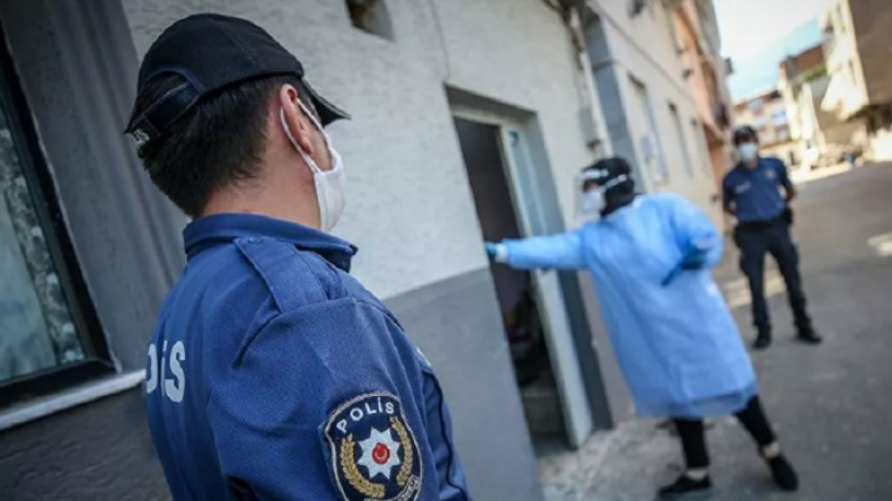 Sağlık Bakanlığı 'etkisiz' olduğu ispatlanan Favipiravir'İ dağıtmaya devam ediyor