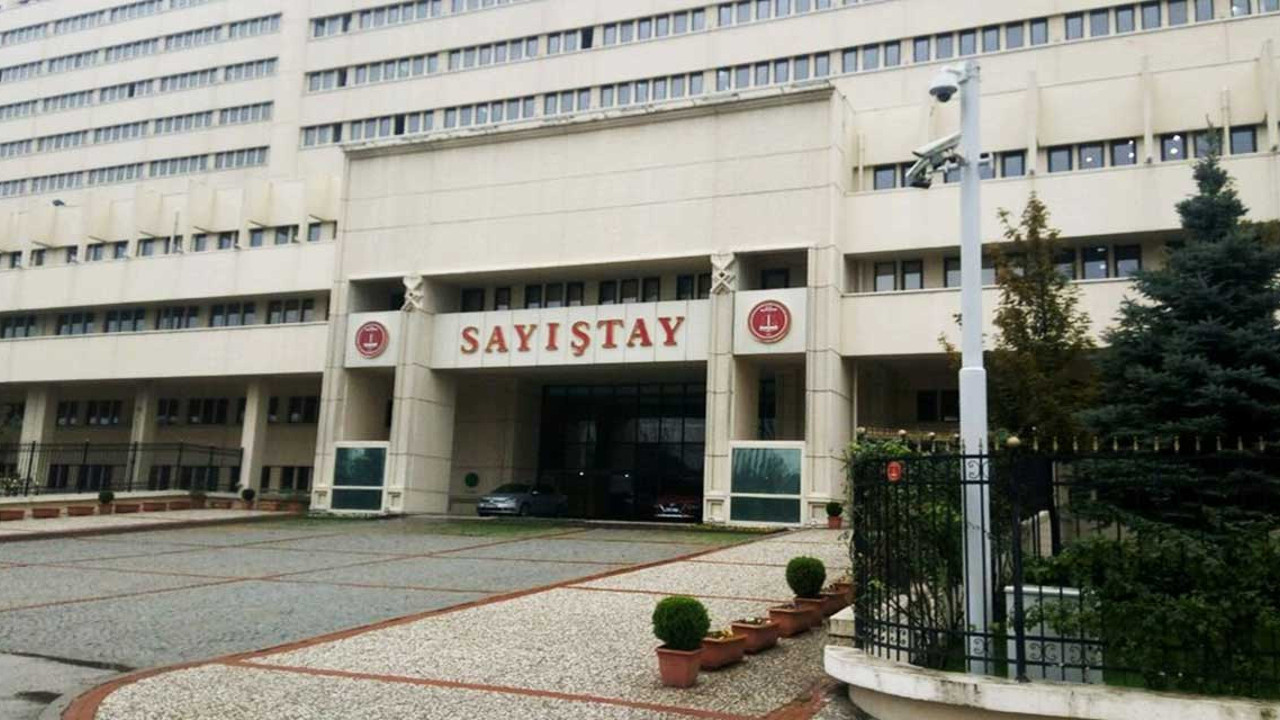 Sayıştay TÜRKSAT personelinin ‘çalışma aşkını’ ortaya çıkardı