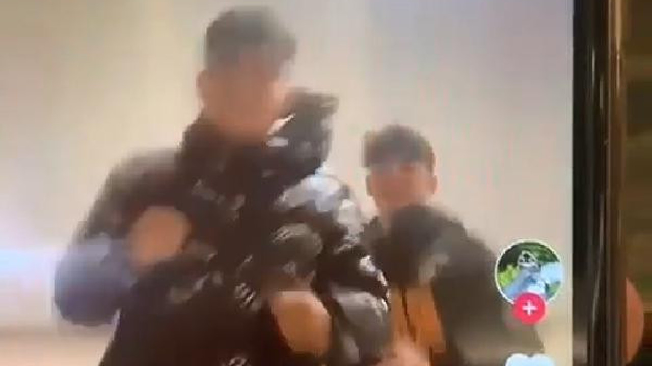 17 yaşındaki genci kalbinden bıçaklayıp tiktok videosu çektiler