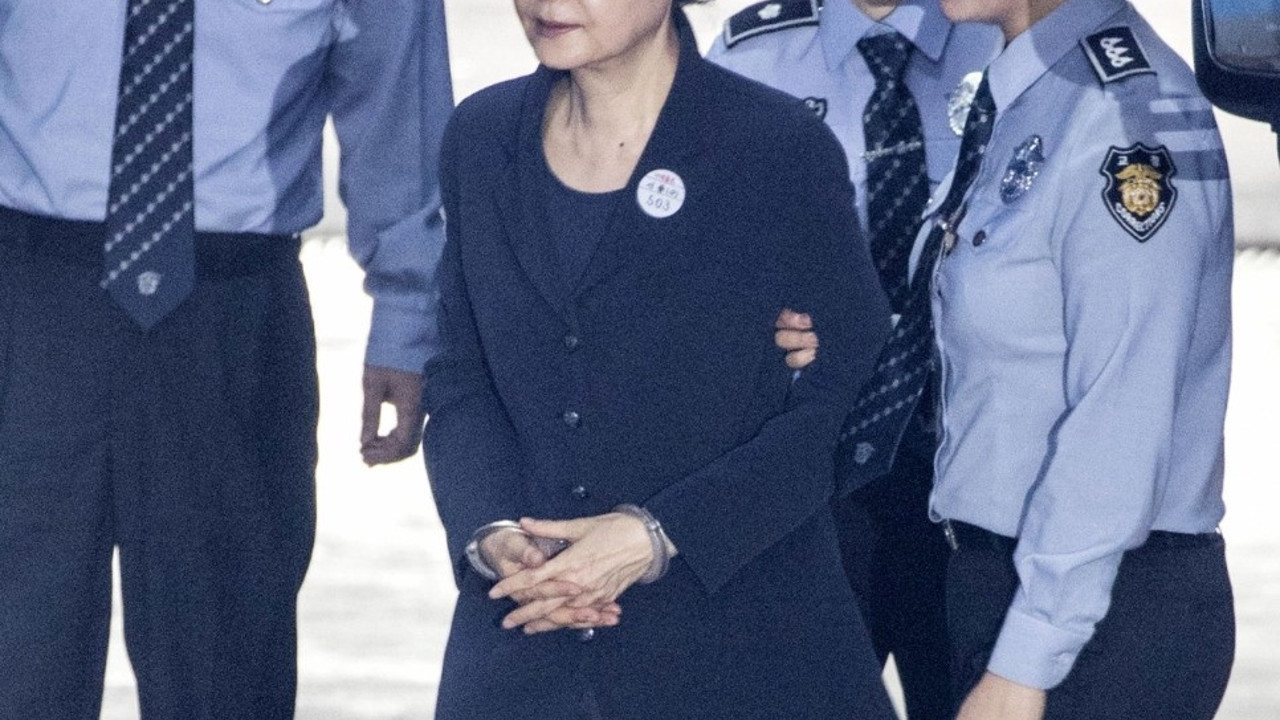 Güney Kore eski Devlet Başkanı Geun-hye serbest bırakıldı. Yolsuzluktan 22 yıl ceza almıştı