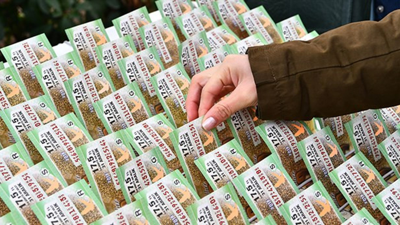 İşte Milli Piyango sonuçlarının tam listesi. Büyük ikramiyenin sadece bir bilete çıktığı ileri sürüldü