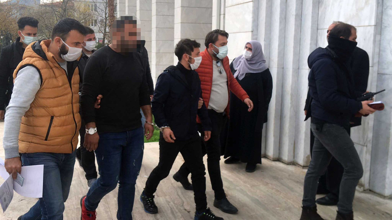 Araba kiralayıp başka arabayı çaldılar