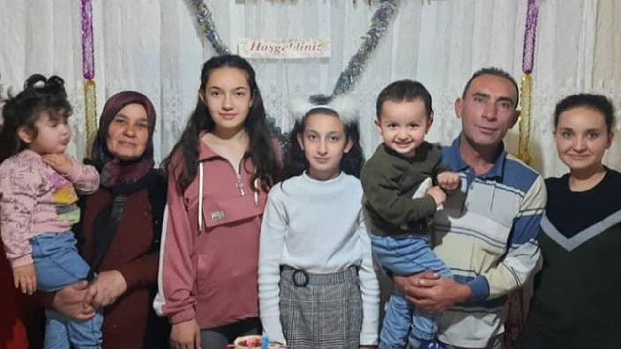 Yeni yıl kutlamasından dönüyorlardı. Aileden geriye bu fotoğraf kaldı...