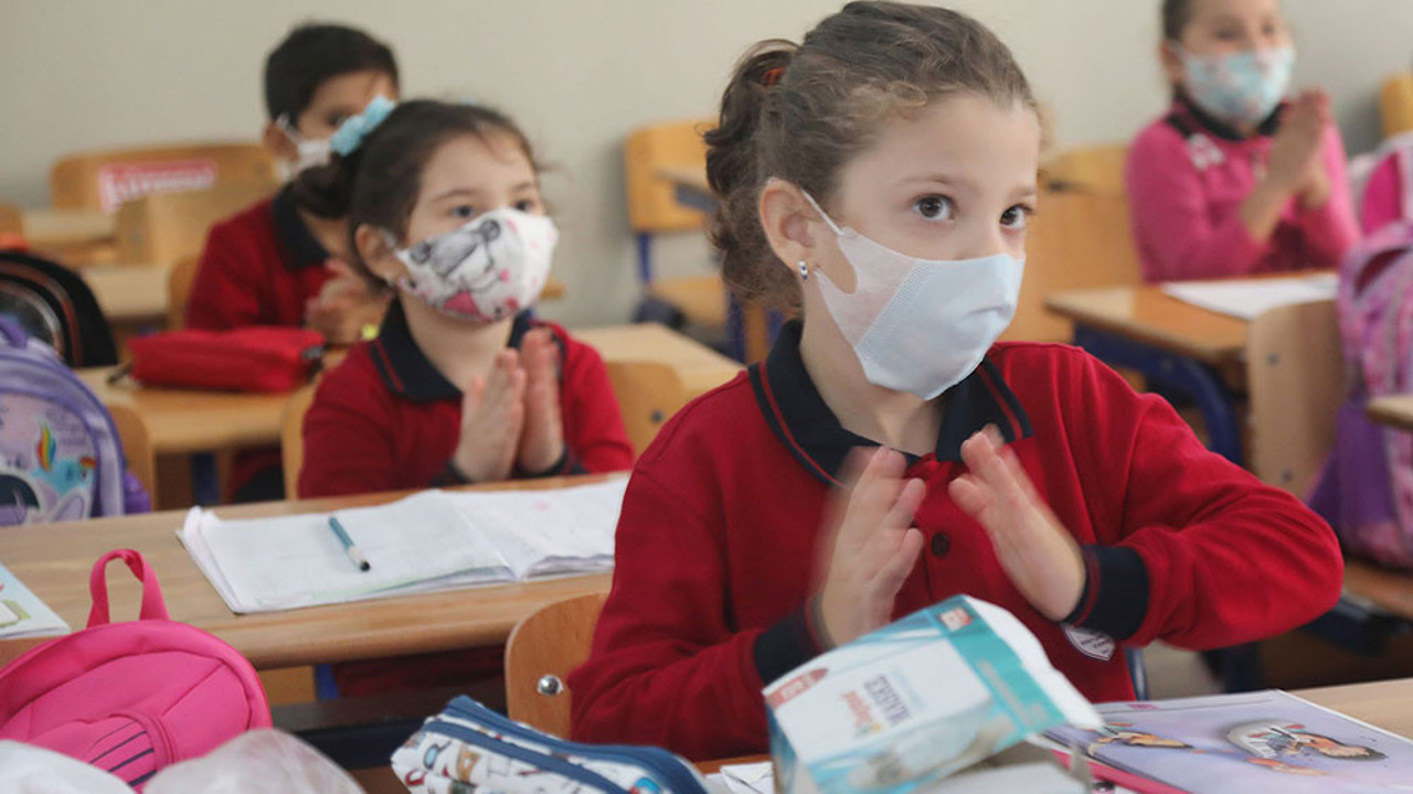 Milli Eğitim Bakanı'ndan flaş Omicron açıklaması