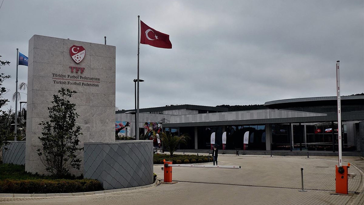 TFF'den yeni seyirci kararı. Yeni şartı resmen açıkladılar