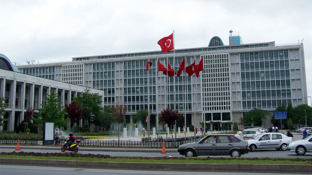 İBB'ye gönderilen AKP'li müfettişler bakın hangi dosyaları istedi! Hani terör teftişiydi