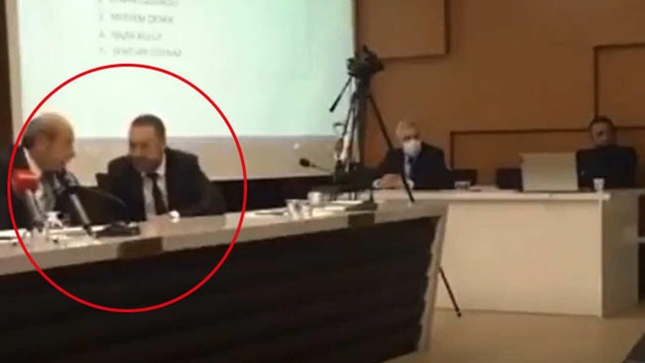 Mikrofonu kapalı zannettiler... AKP'li ismin itirafını herkes duydu! Aman Reis duymasın