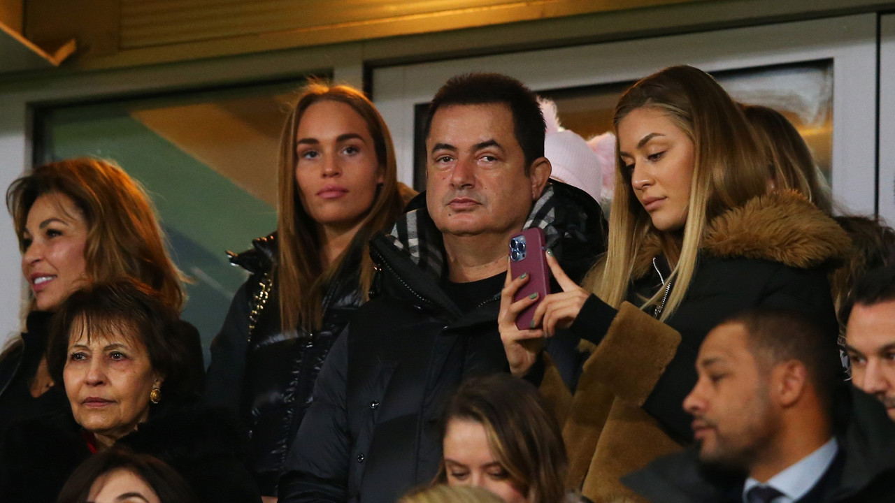 Acun Ilıcalı'nın yüzündeki şişliğin nedeni ortaya çıktı