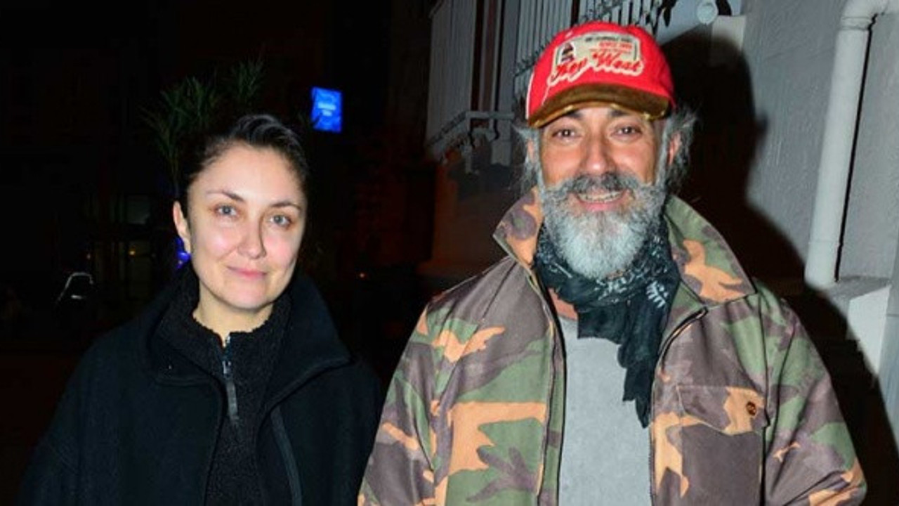 ‘Destan'ın yıldızı sevgilisiyle Cihangir'de el ele görüntülendi