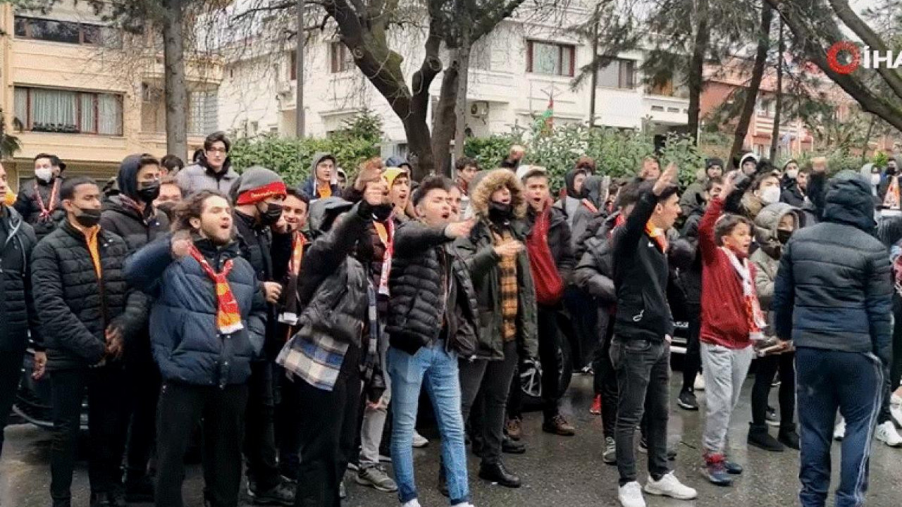 Florya'da yönetim istifa sesleri! Taraftarlar akın etti