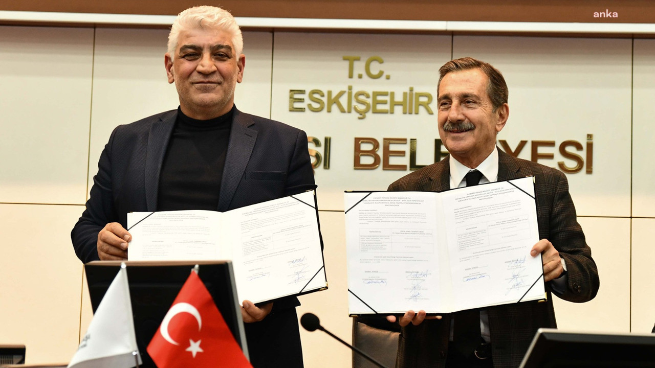 Tepebaşı'nda sözleşme sevinci