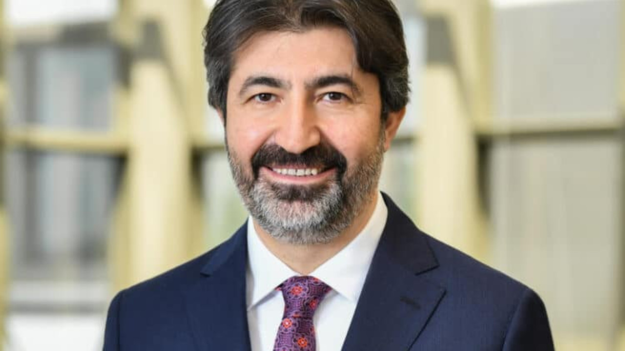 Çiftçilerin durumu iyiyse isyan edenler başka ülkenin köylüleri mi! Ziraat Bankası Genel Müdürü: Çiftçi kazanıyor borcunu da ödüyor