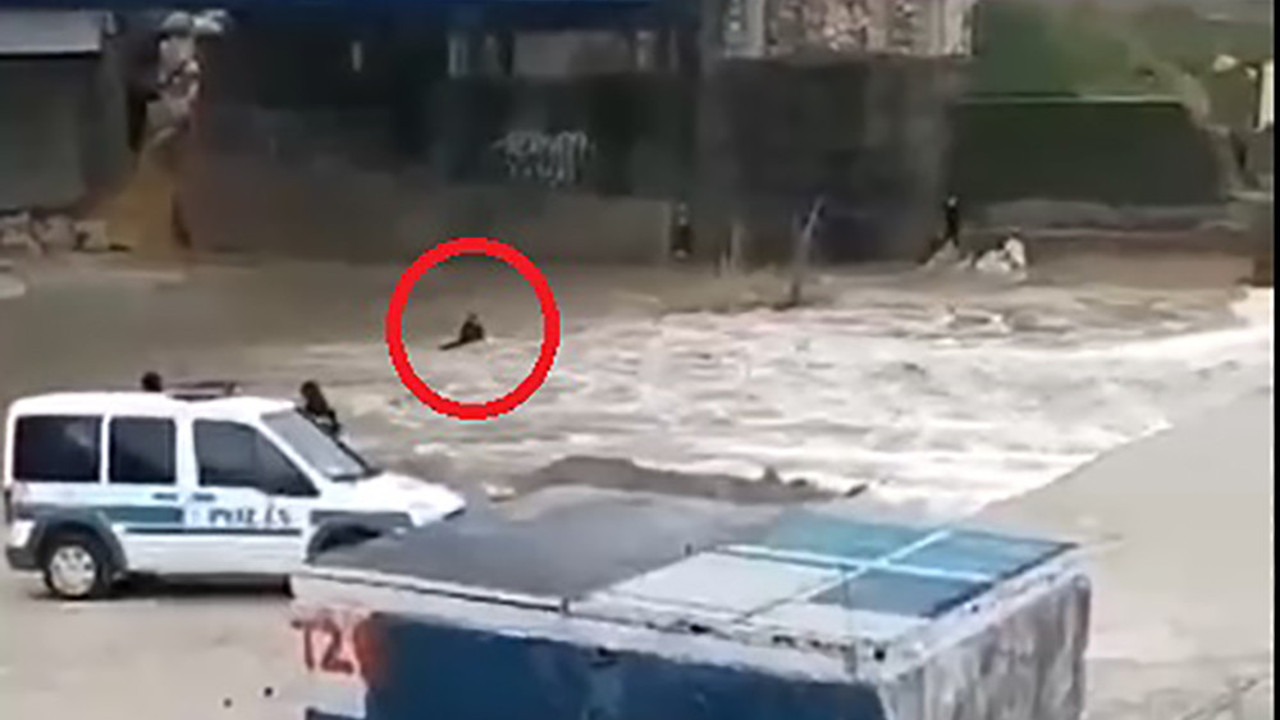 Dere yatağında akıntıya kapıldı! İşte o anlar...