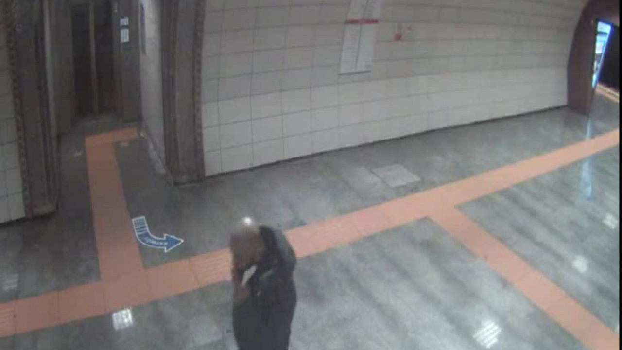 Metroda kadın yolculara bıçak çekmişti. Emrah Yılmaz'ın saldırıdan önceki görüntüleri ortaya çıktı
