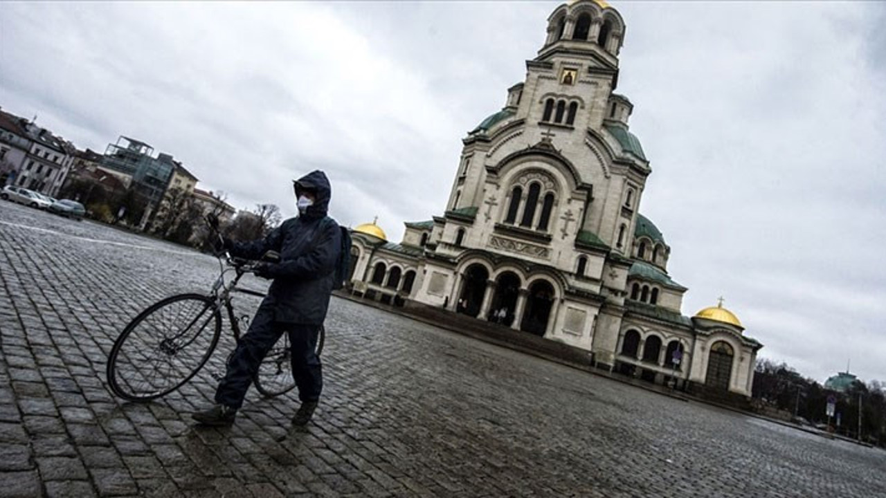 Bulgaristan Türkiye'yi kırmızı listeye aldı