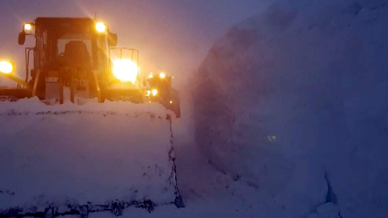 Siirt'te donmak üzere olan 5 kişi kurtarıldı