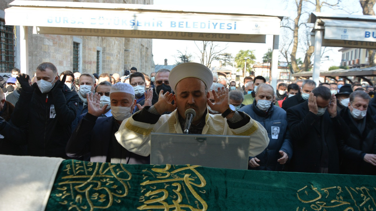 Flash TV'nin sahibi Ömer Göktuğ son yolculuğuna uğurlandı