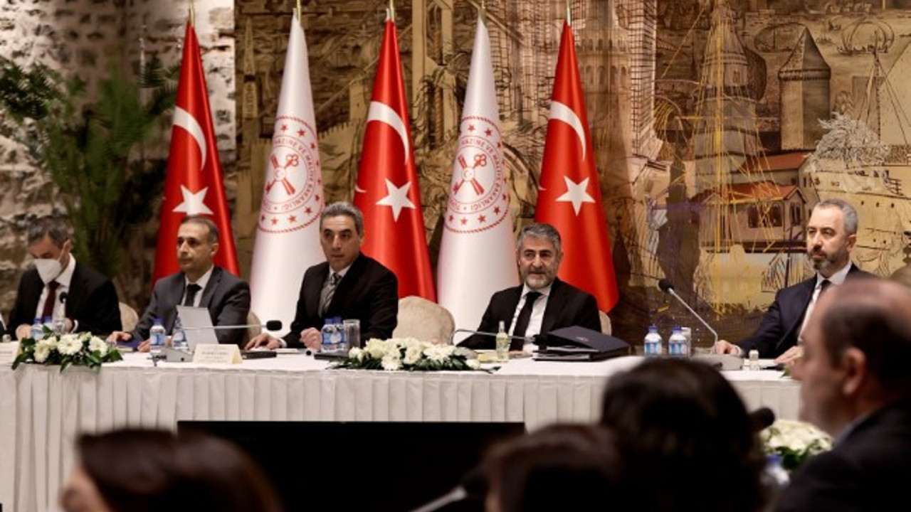 Ekonomist ve akademisyenler, Bakan Nebati ile buluşmayı değerlendirdi