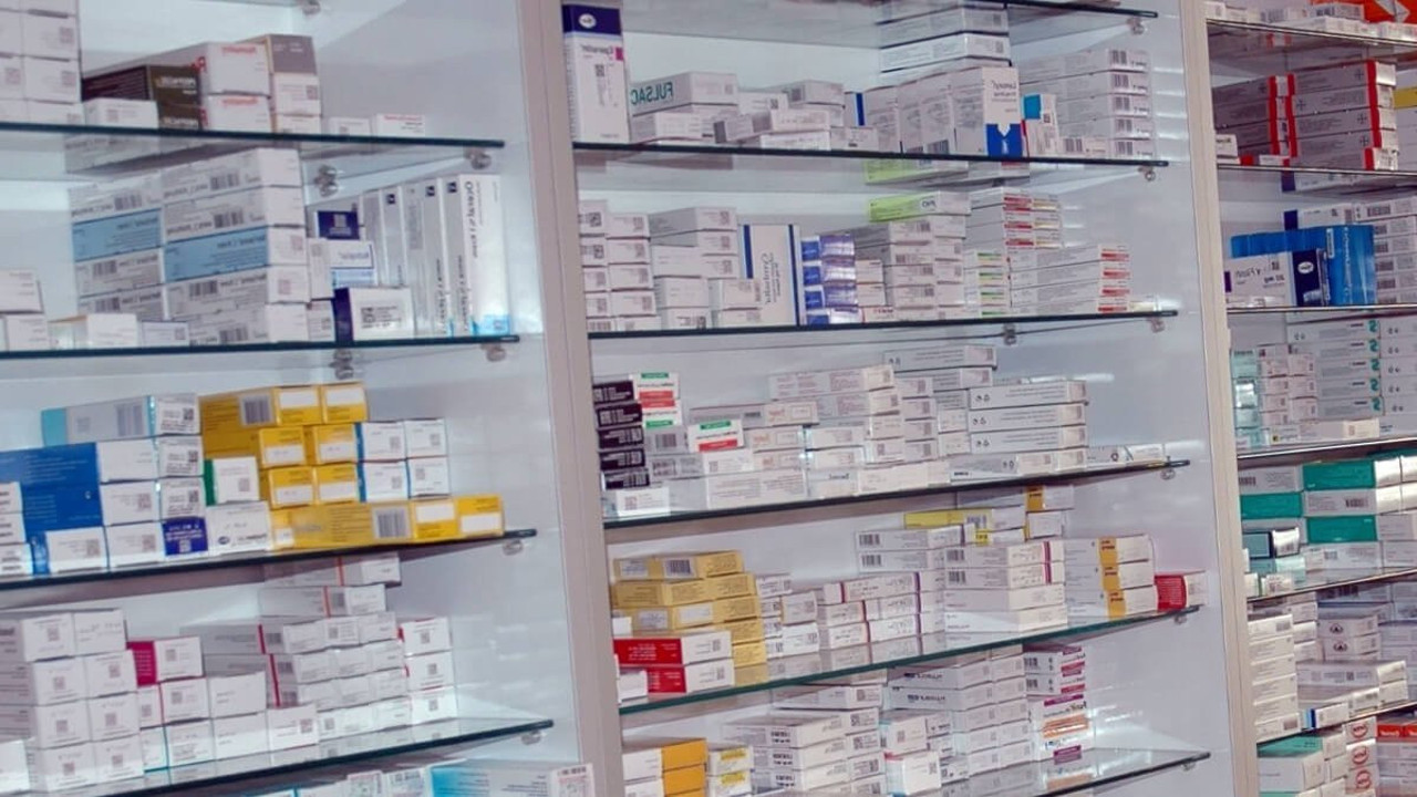 İlaç da artık veresiye: Kasap ve bakkallardan sonra eczaneler de defter açtı