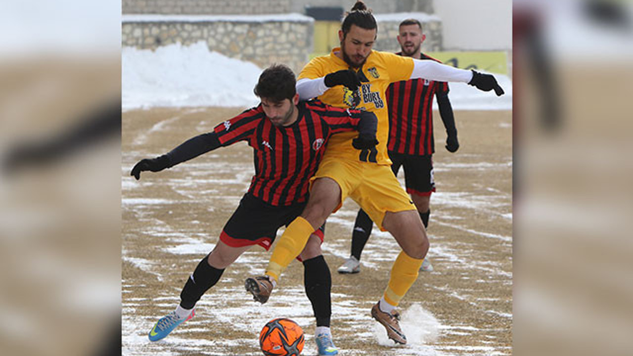 'Buzda futbolda' kazanan çıkmadı