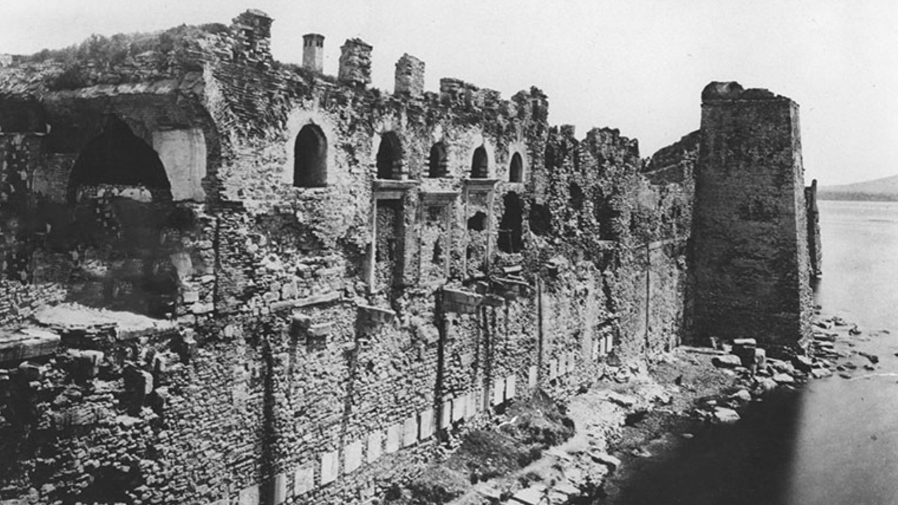 İstanbul’da heyecan veren keşif. Bin 600 yıllık miras tarihe ışık tutuyor