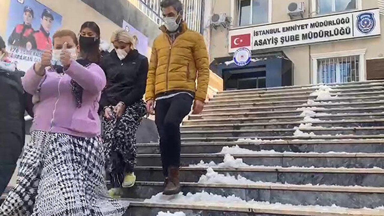Önce kameraya sonra polise yakalandılar