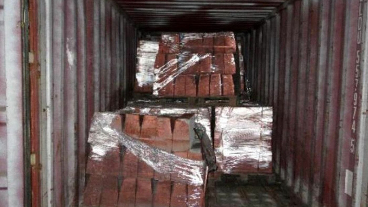 Çinli şirketi 36 milyon dolandıranlar tahliye oldu. Şeytanın aklına gelmezdi bakır yerine bakın ne göndermişler