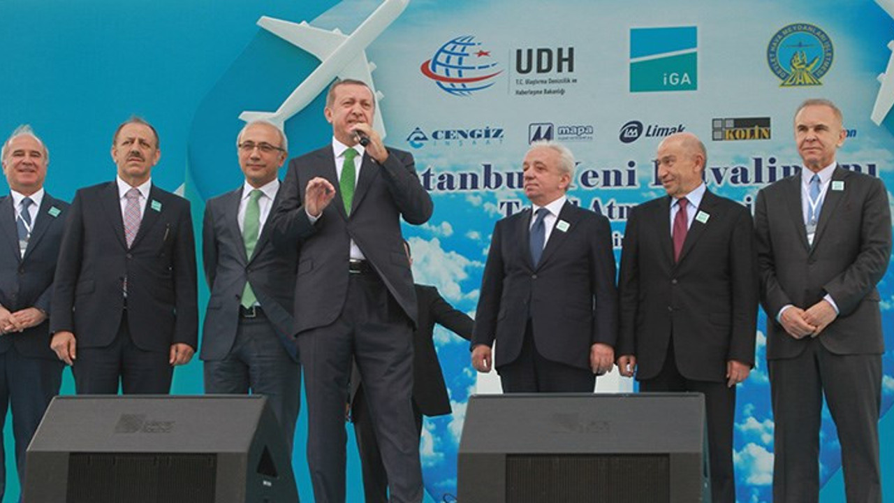 Deniz Zeyrek'ten flaş iddia: Bazıları hain kim diye öğrenmeye çalışıyor