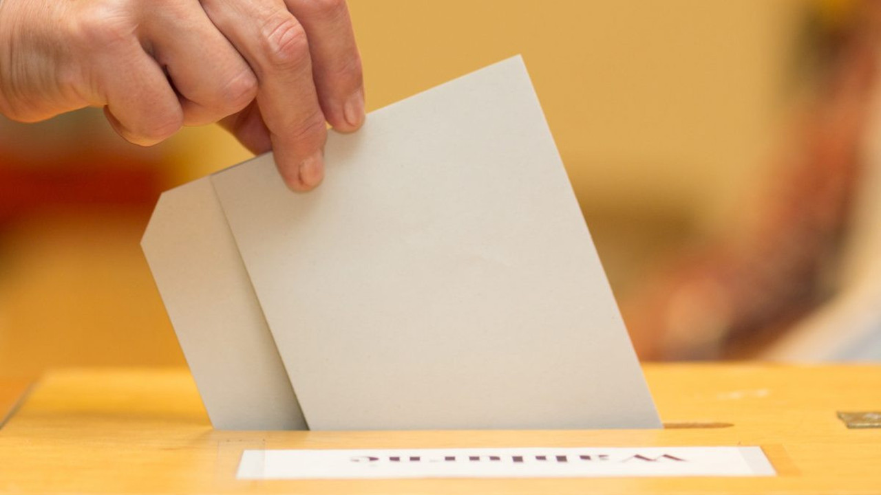 Portekiz'de halk erken genel seçim için sandık başında