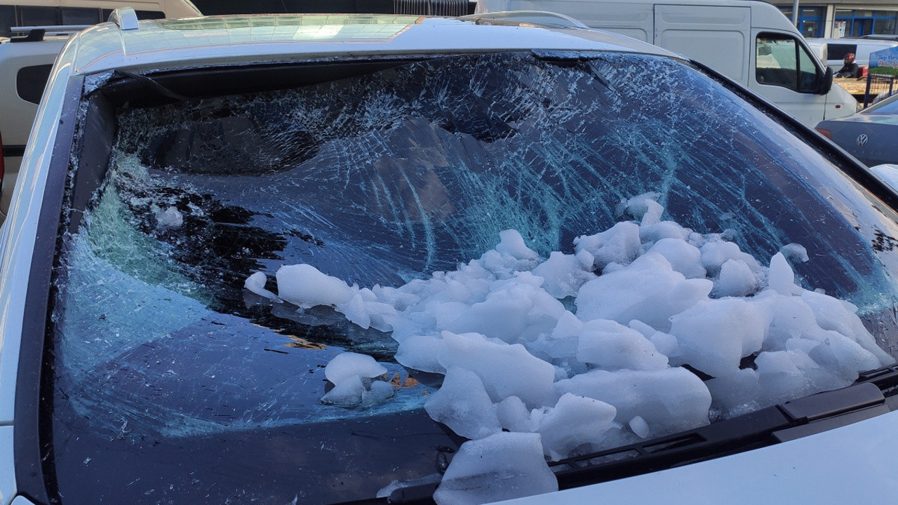 10 günlük lüks otomobil tuzla buz oldu