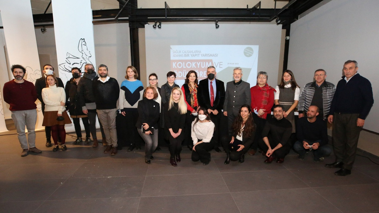 Sağlık çalışanlarına adanmış bir yapıt yarışmasının ödülleri verildi