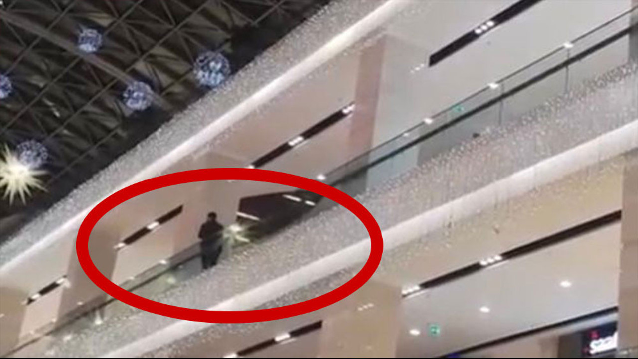 AVM'ye silahla giren şüpheli kendini tuvalete kilitledi