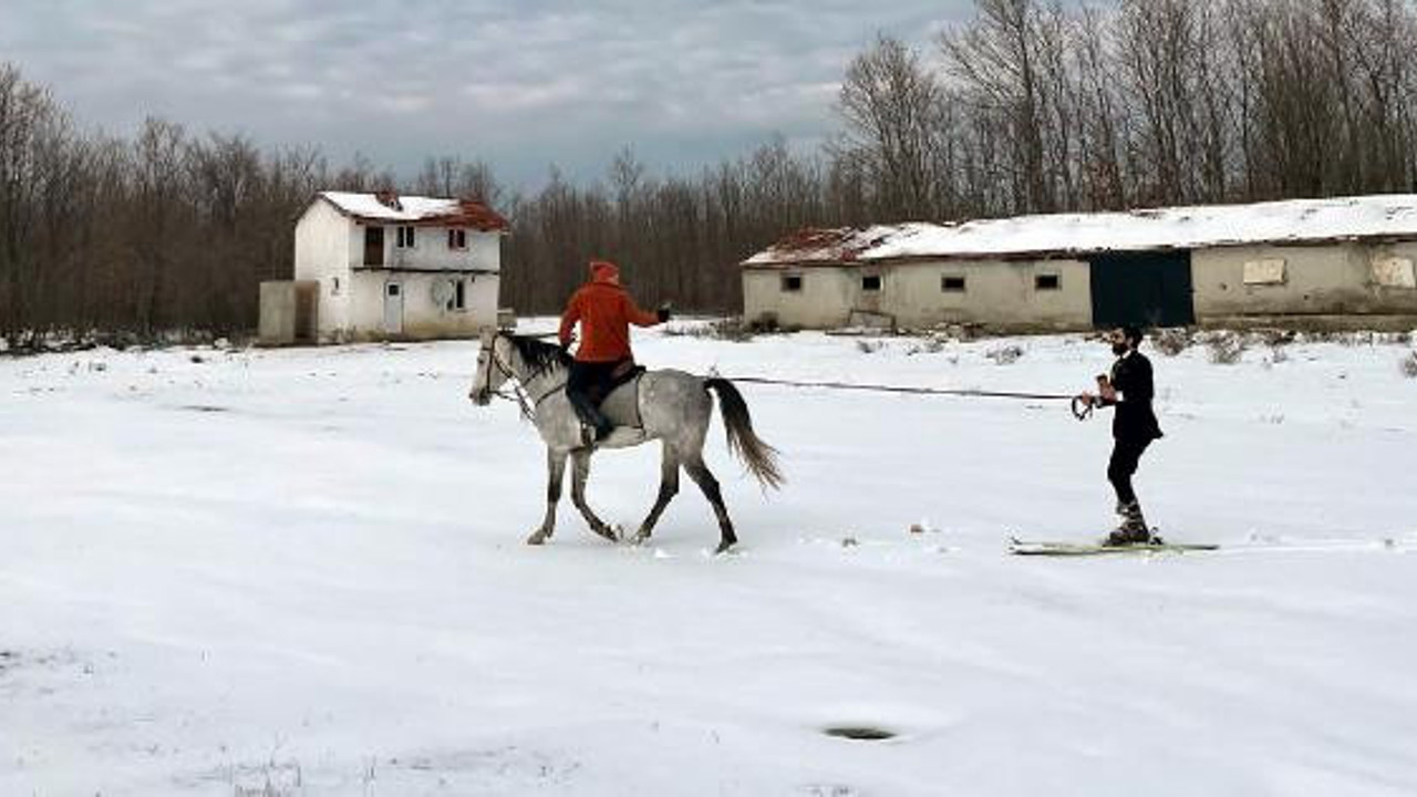 Bu kez atla şov yaptı. Avcılar'dan Firuzköy'e kaymıştı
