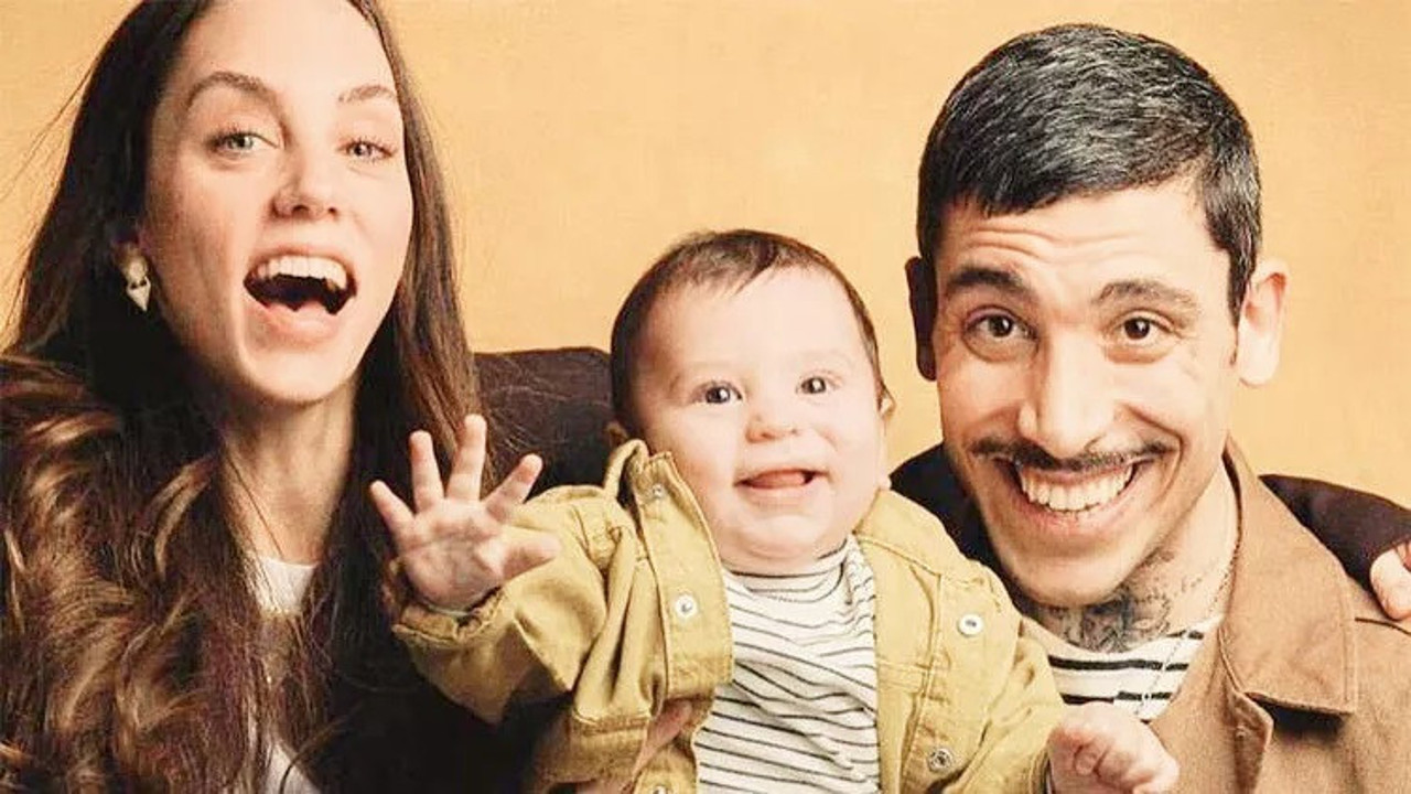 Roman anneye mi benziyor yoksa babaya mı?