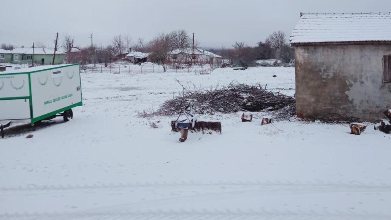 Balkanlar'dan girdi Edirne buz kesti