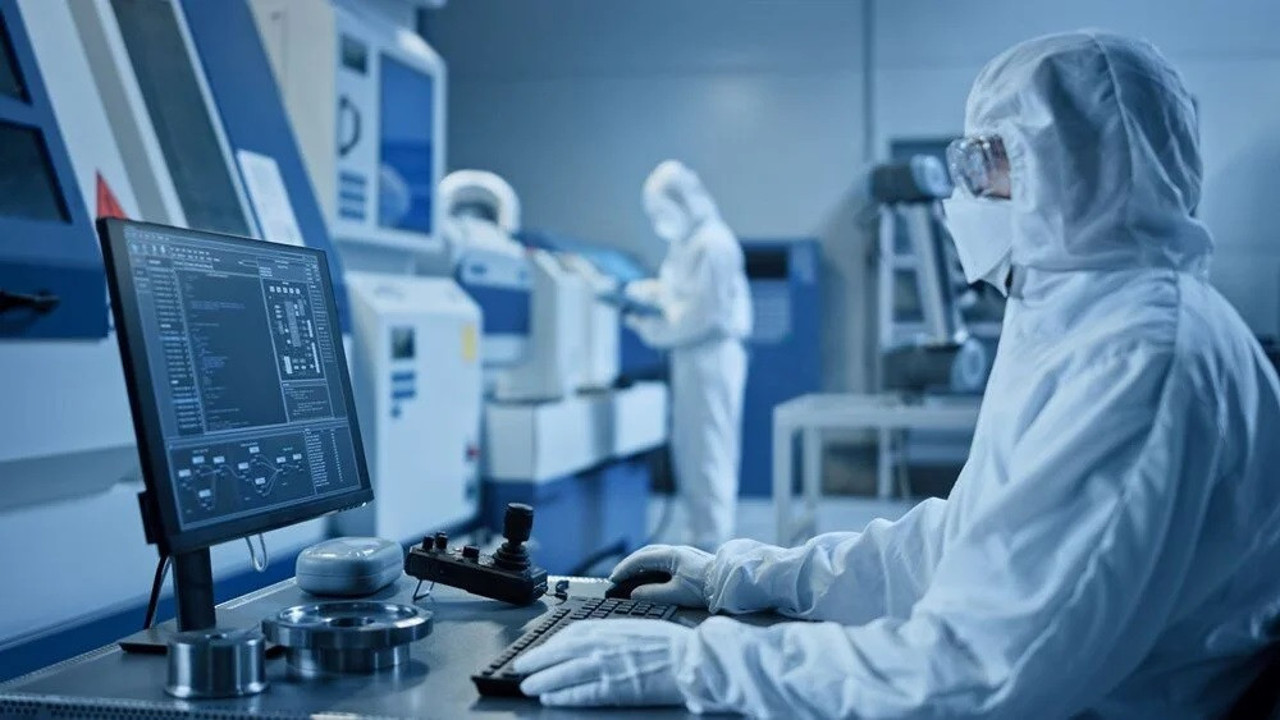 Covid-19 ile enfekte olan HIV/AIDS hastası vücudunda 21 mutasyon geliştirdi