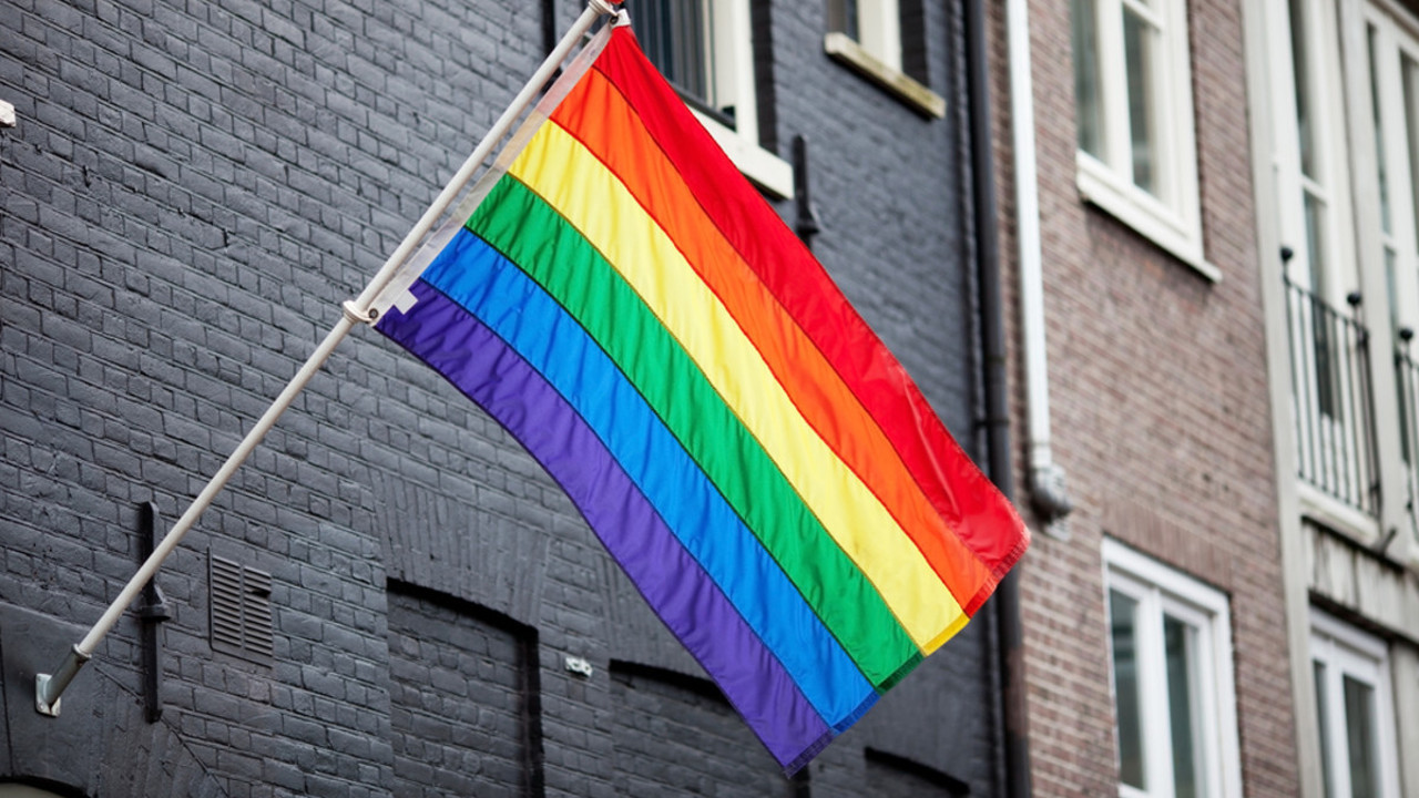 Gece kulübünde 'cinsel kimliğe' göre giriş ücreti belirlendi