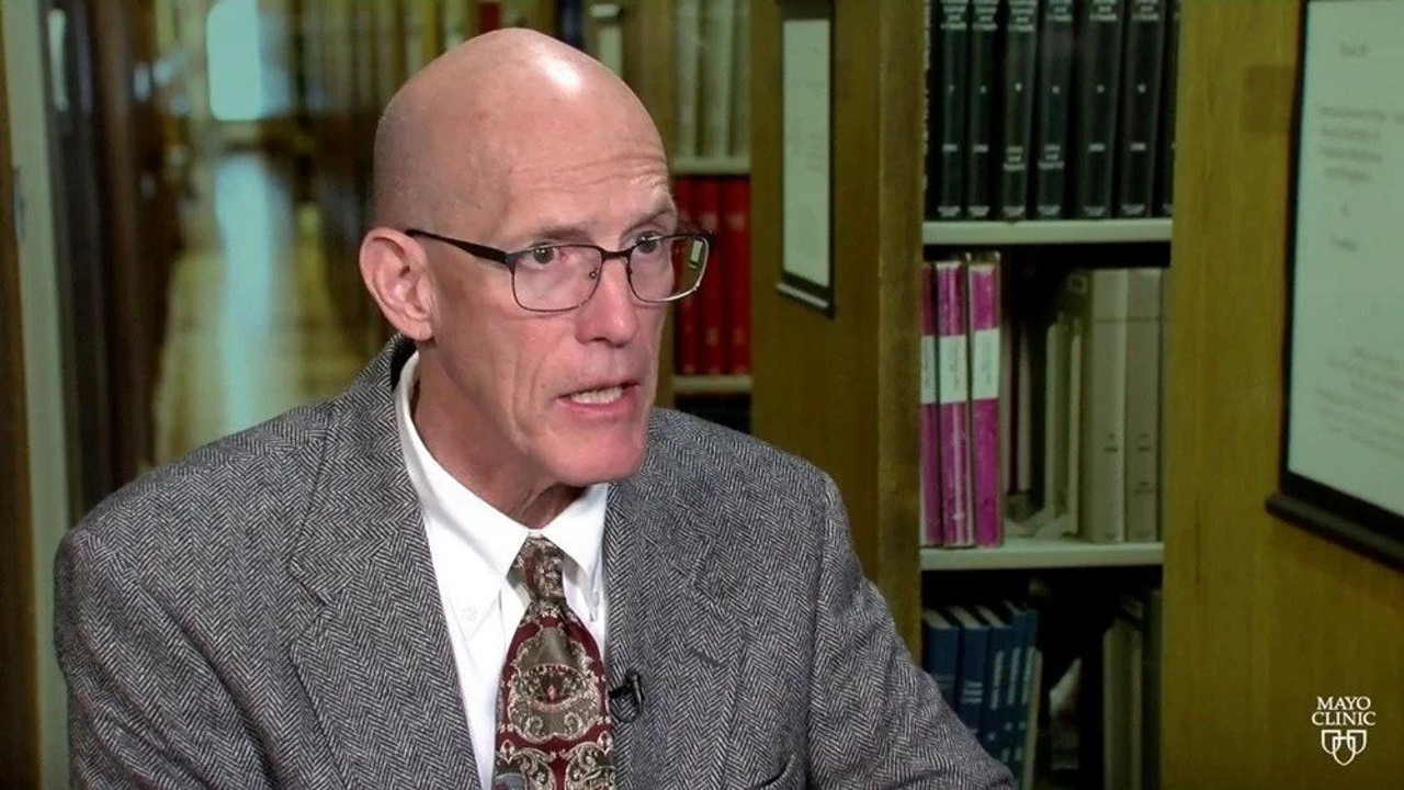 ABD’li bilim insanı uyardı: Covid-19 yüzyılın sonuna kadar hayatımızda