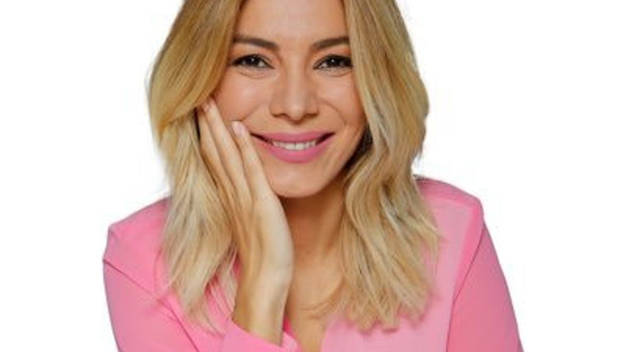 Ünlü Astrolog Zeynep Turan'dan Galatasaraylılara büyük müjde! Yıldızlar her şeyi gösterdi