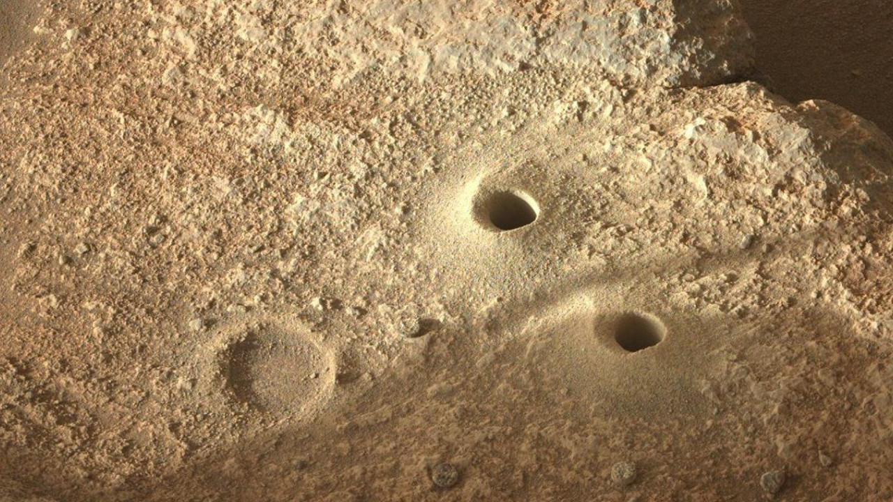 NASA Mars'ta keşfetti insanın tüyleri diken diken oldu