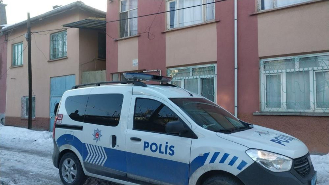 Hırsız ev sahibini vurdu